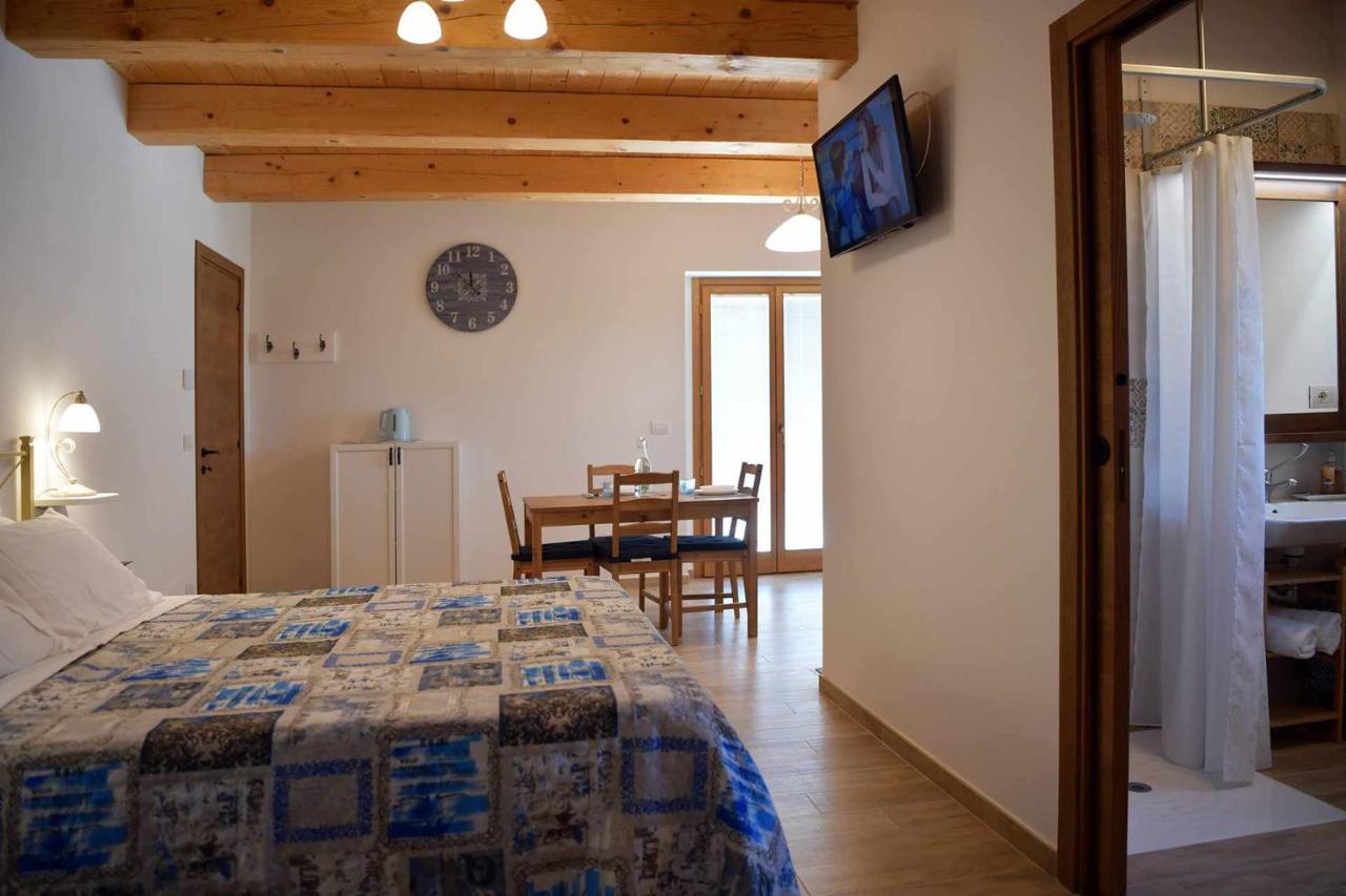 Casa Montefiore 13 Iris Lt Nella Tranquilla Campagna Marchigiana Ancona Exterior foto