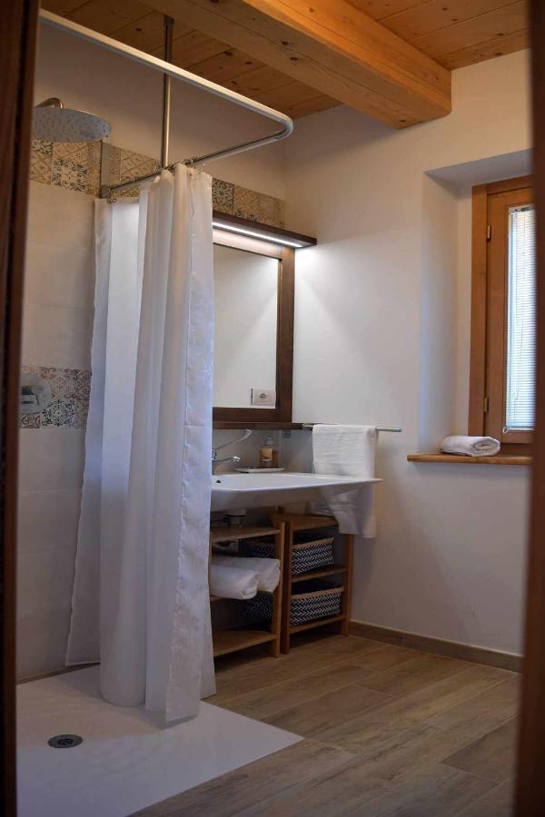 Casa Montefiore 13 Iris Lt Nella Tranquilla Campagna Marchigiana Ancona Exterior foto