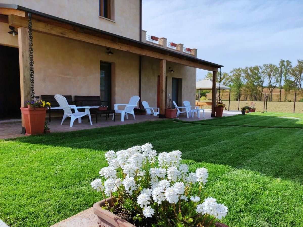 Casa Montefiore 13 Iris Lt Nella Tranquilla Campagna Marchigiana Ancona Exterior foto