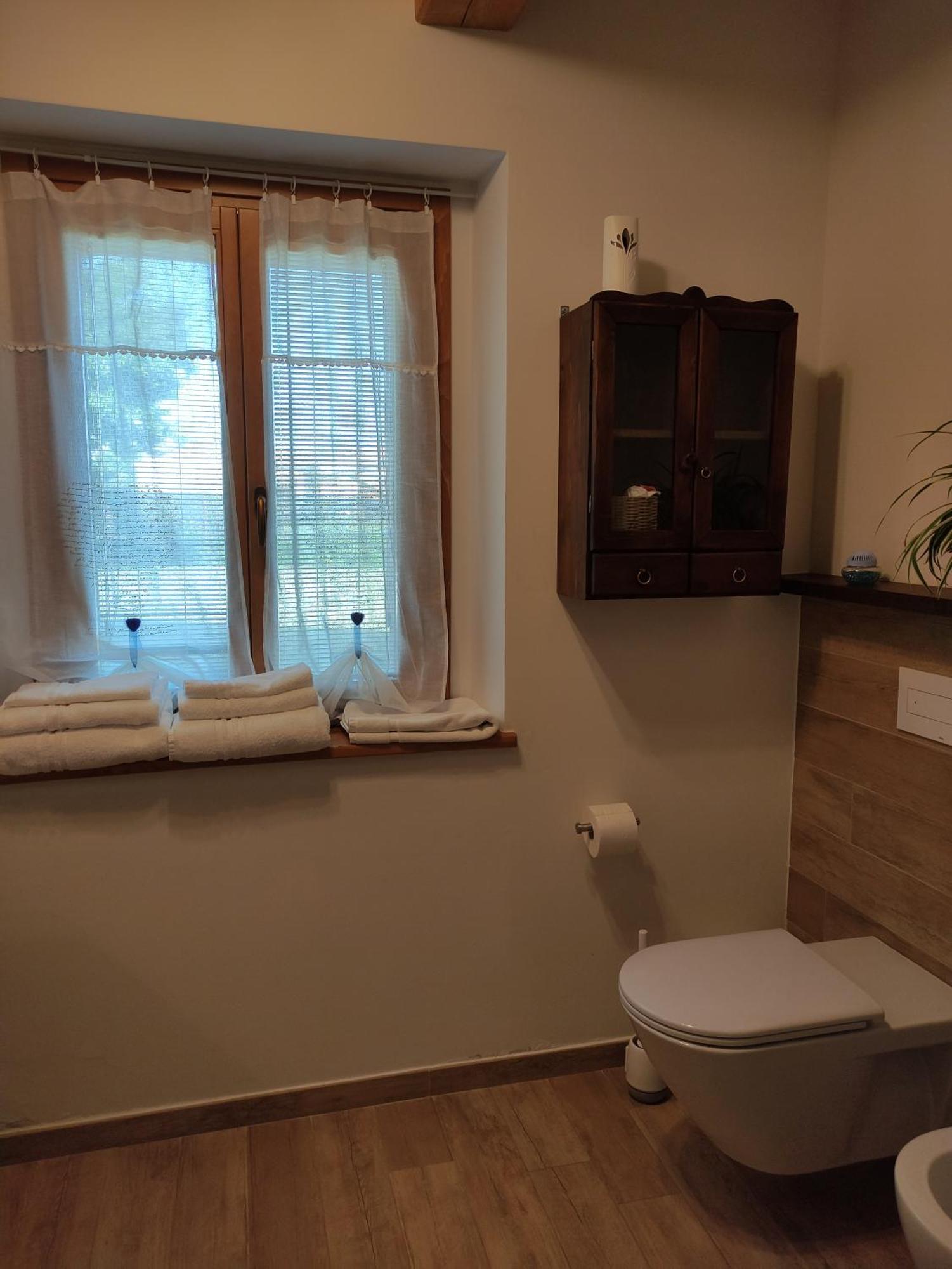 Casa Montefiore 13 Iris Lt Nella Tranquilla Campagna Marchigiana Ancona Exterior foto